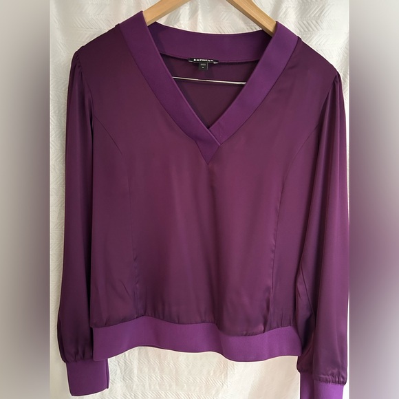 Express Blouse - Picture 5 of 5